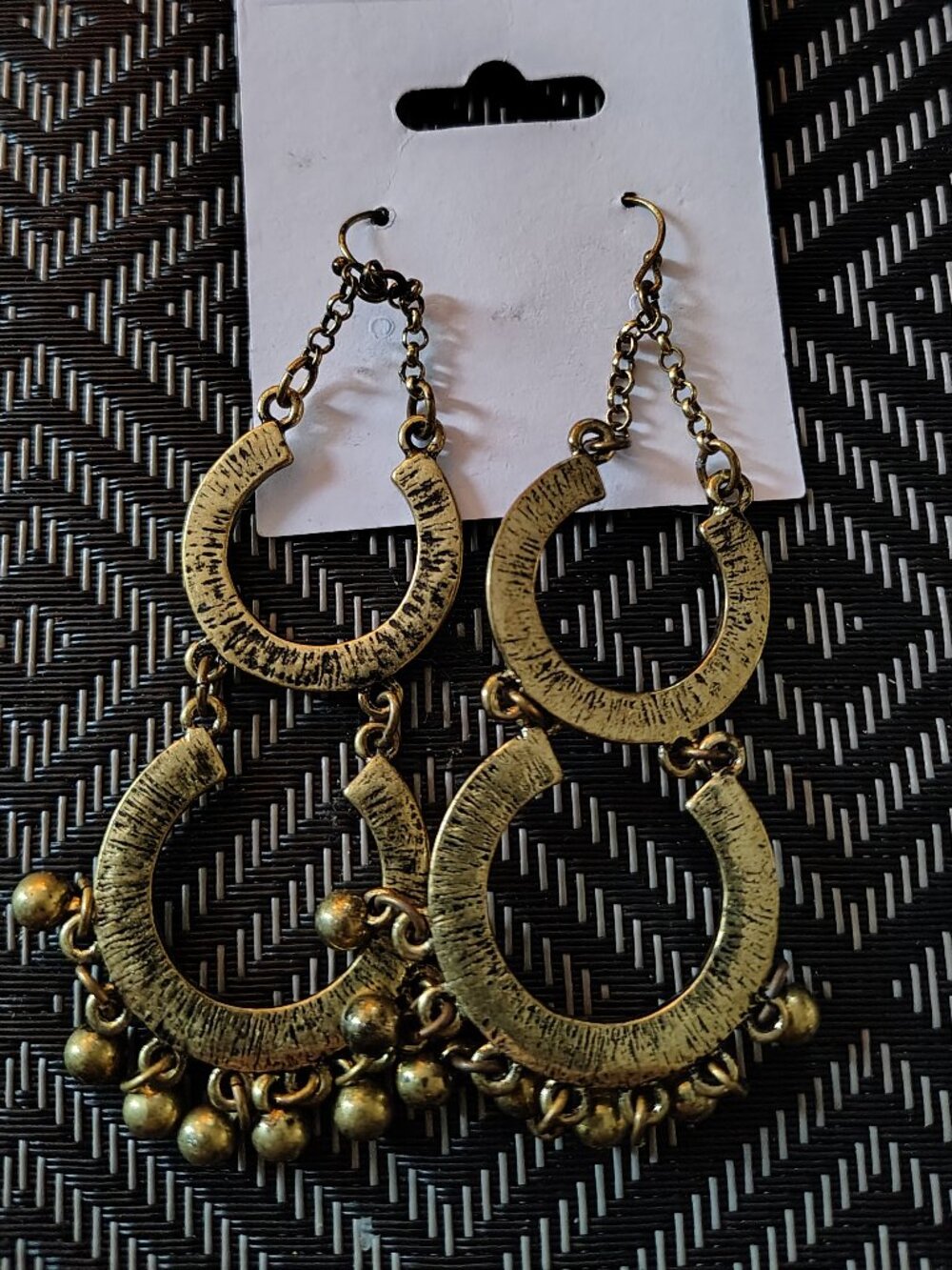 Ladies earrings